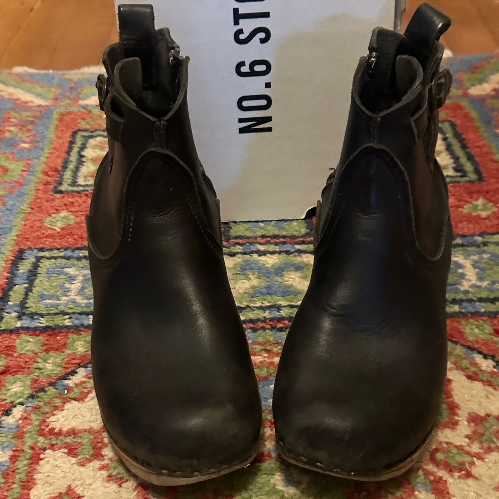 No. 6 Black Leather Ankle Boots 41